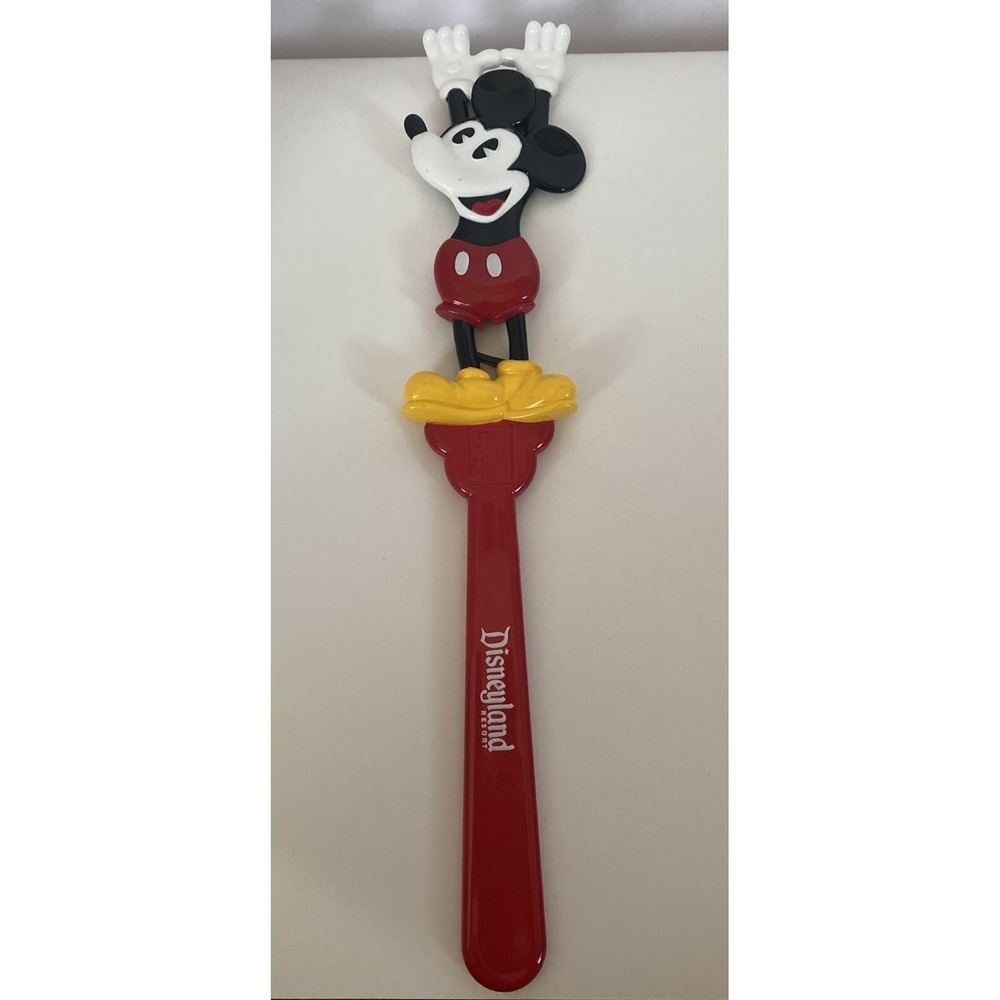 Disneyland Resort Mickey Mouse Vintage Back Scratcher Souvenir Character